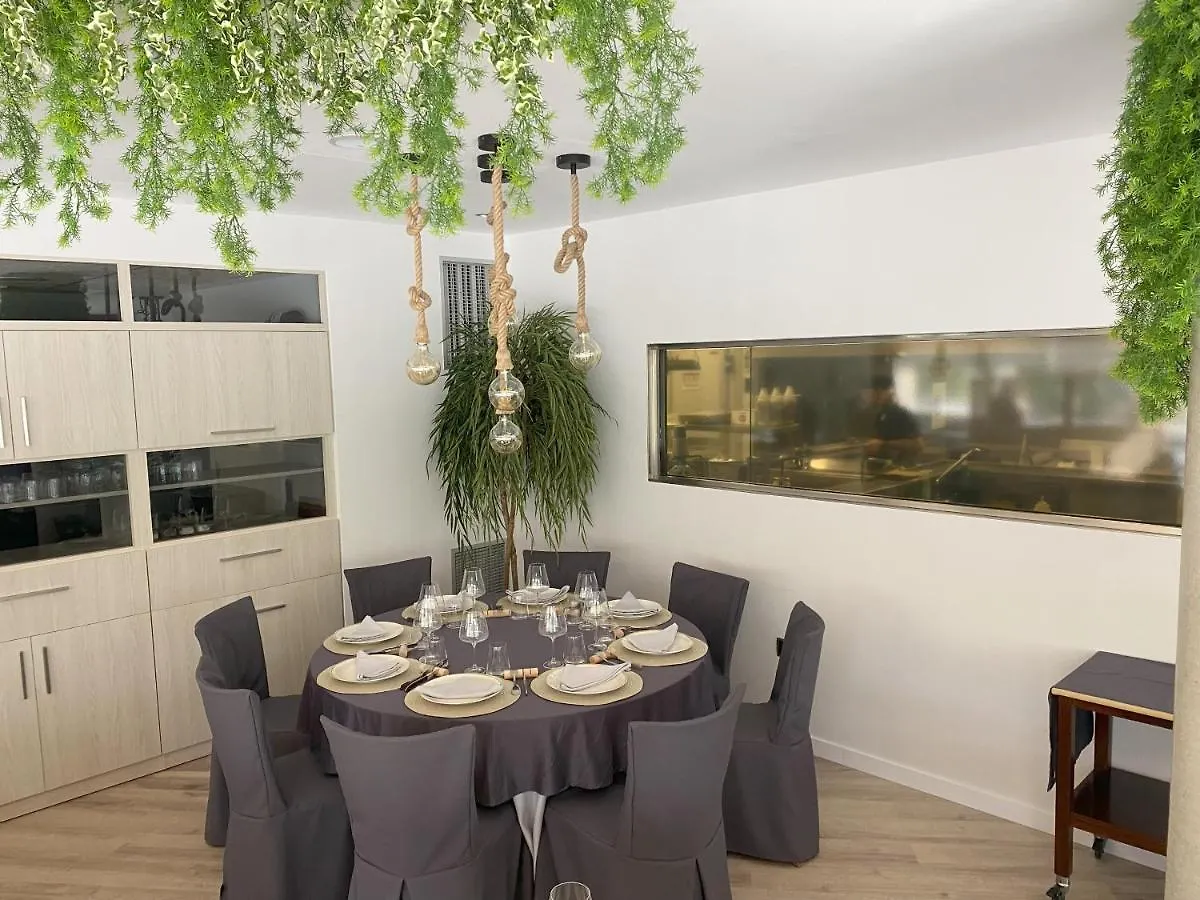 Hotel Palau De Girona Sant Julia de Ramis 4*,