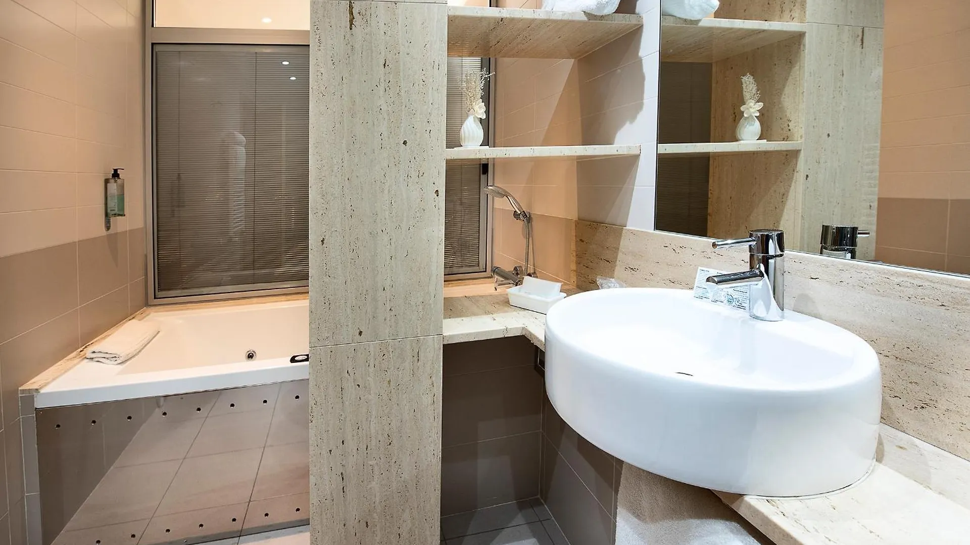 Hotel Palau De Girona Sant Julia de Ramis