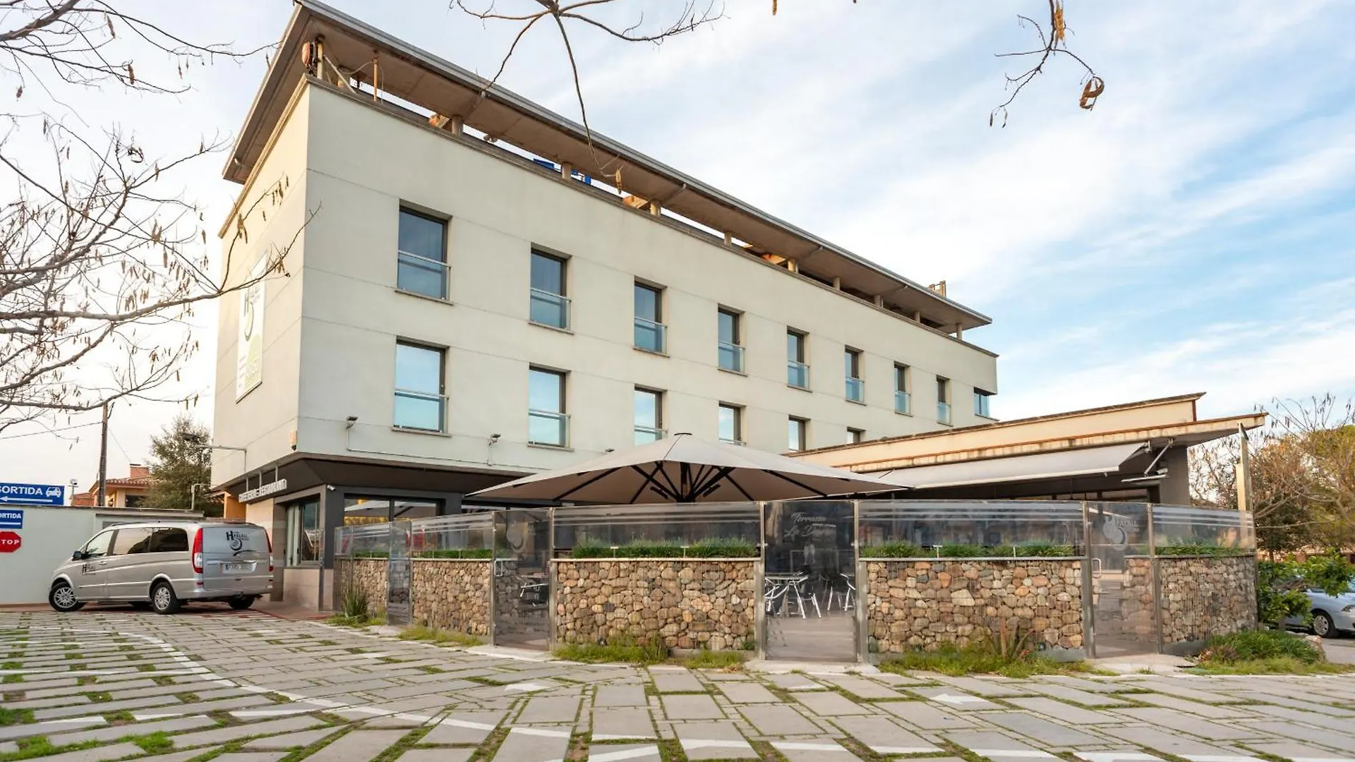 Hotel Palau De Girona contacts