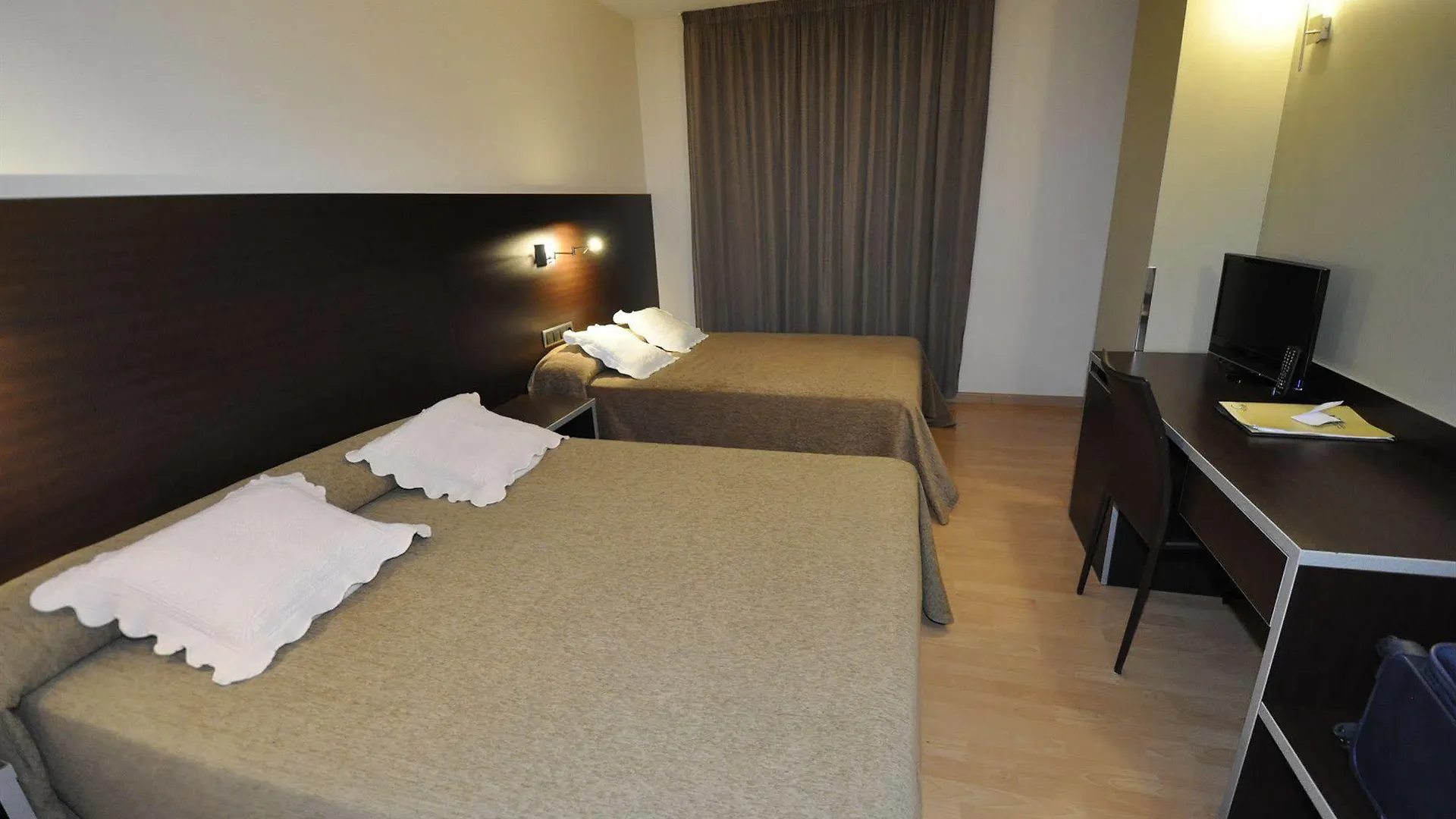 Hotel Palau De Girona Sant Julia de Ramis 4*,  Spain